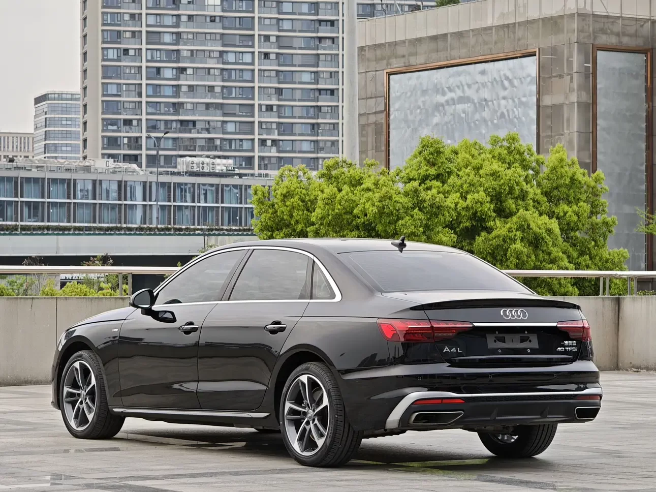 Audi A4L