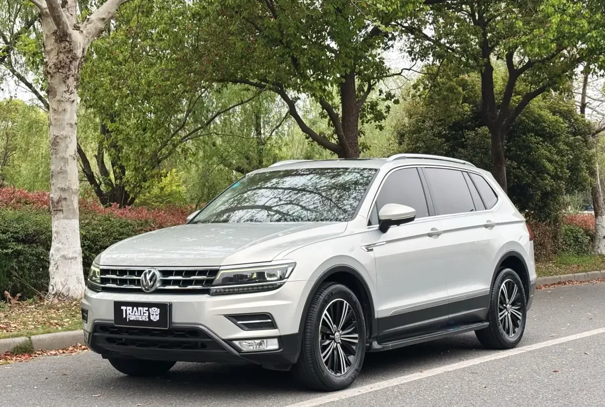 Volkswagen Tiguan L