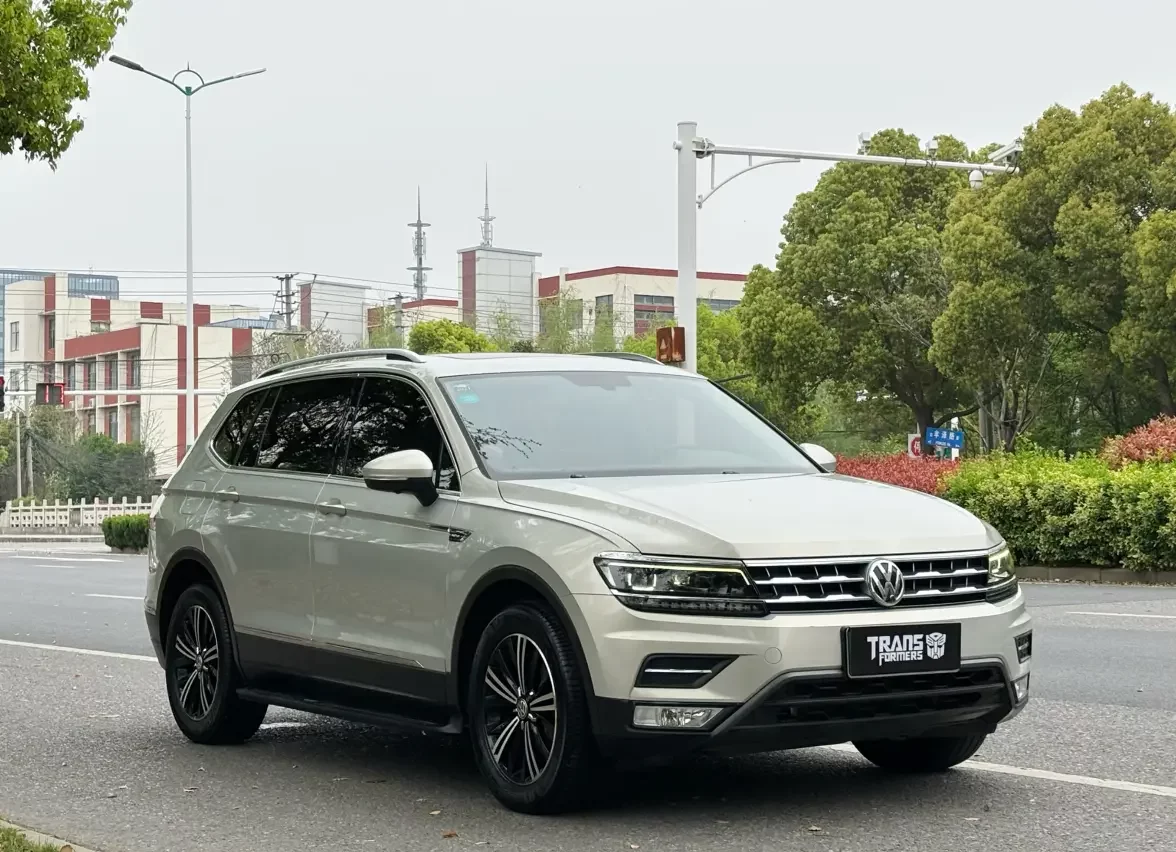 Volkswagen Tiguan L