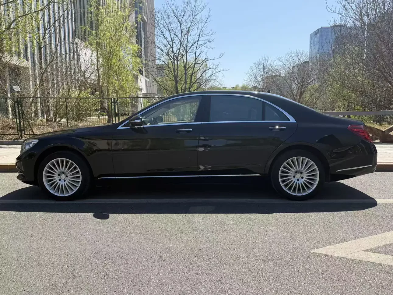 Mercedes-Benz S Class