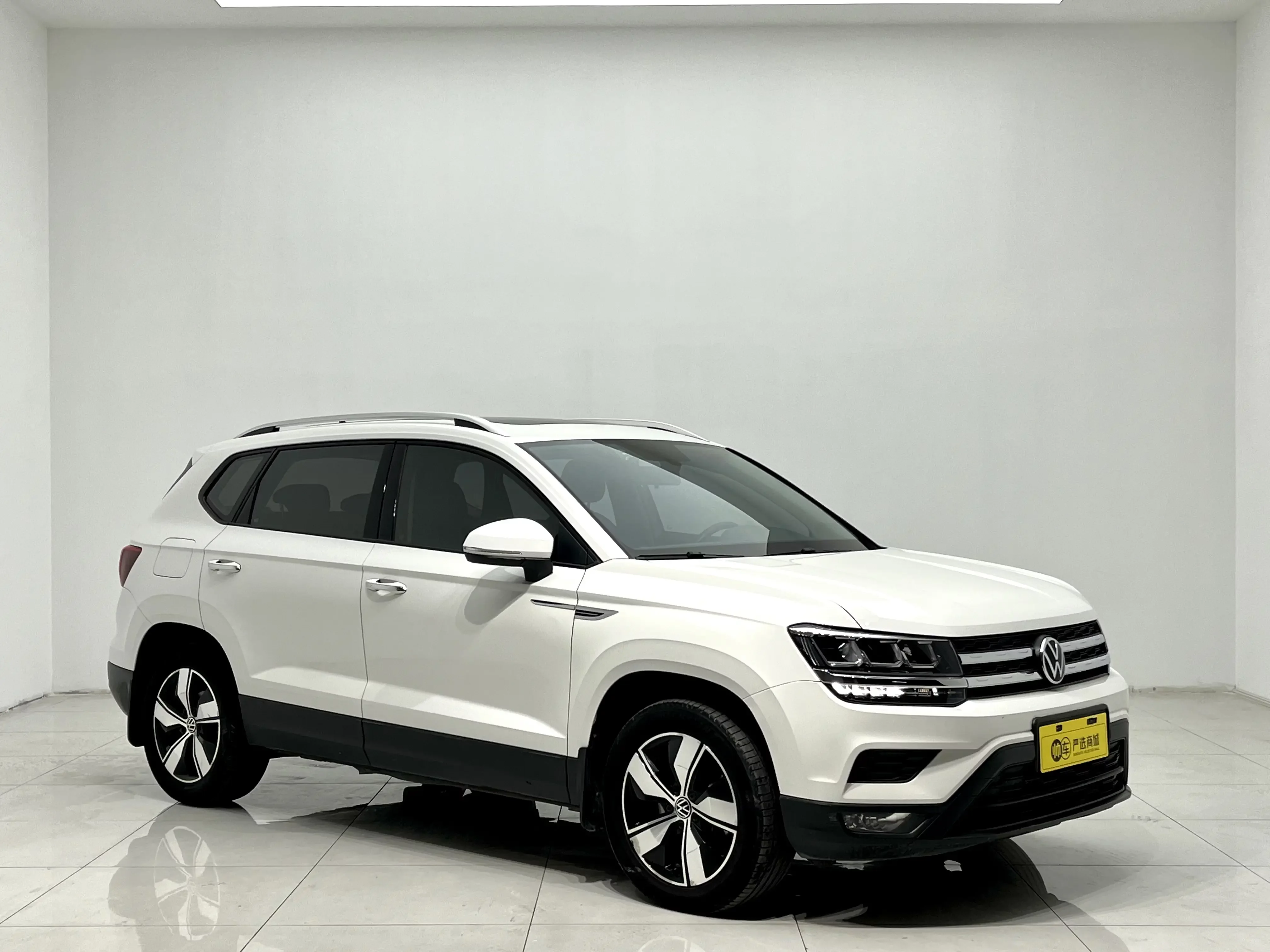 Volkswagen Tharu