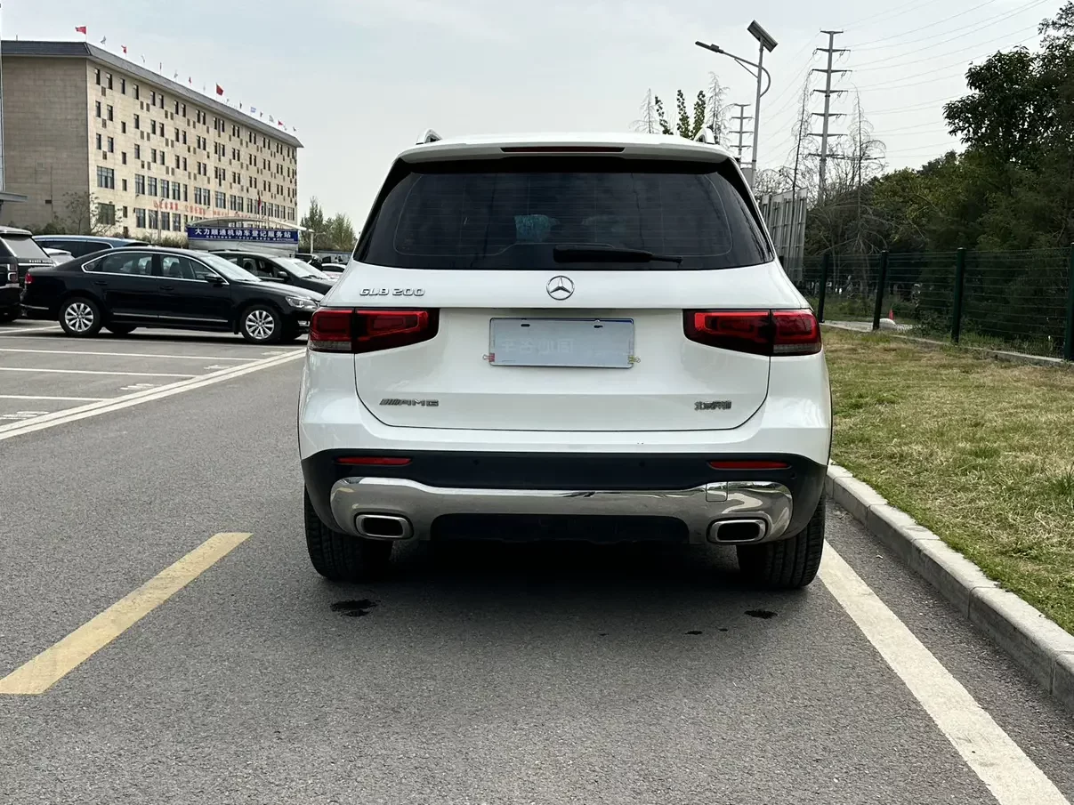 Mercedes-Benz GLB