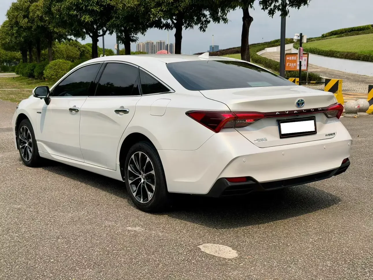 Toyota Avalon