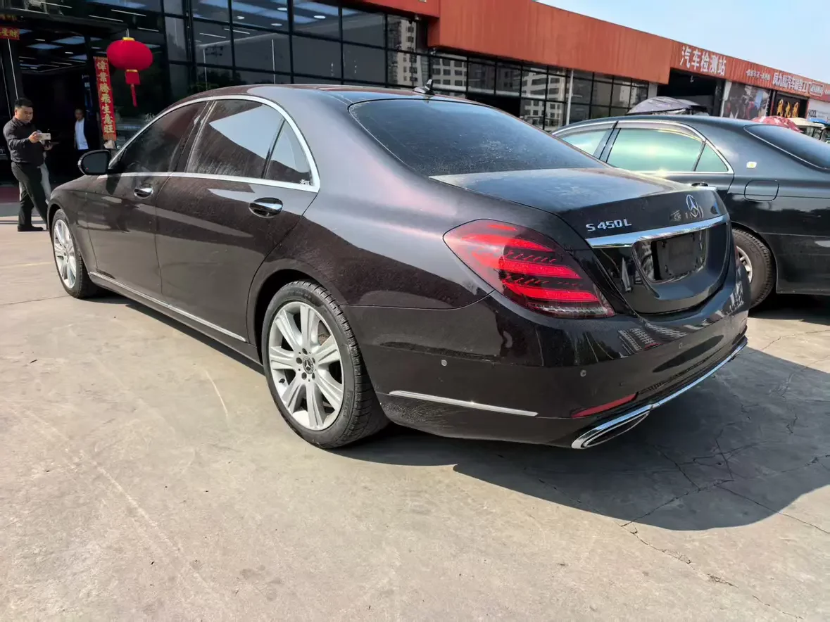 Mercedes-Benz S Class