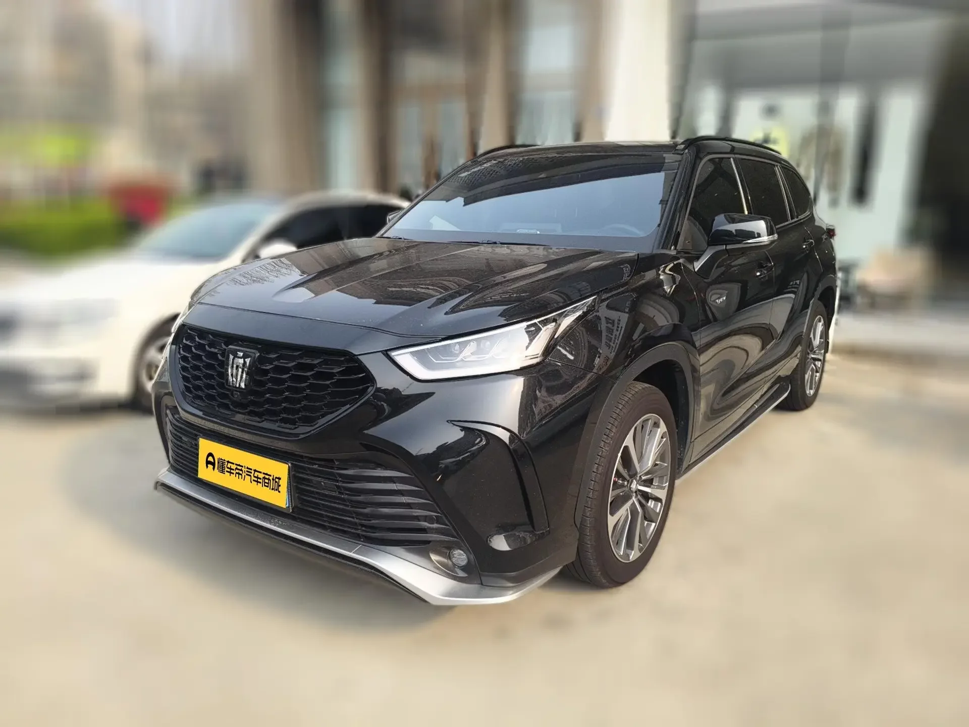 Toyota Crown Kluger