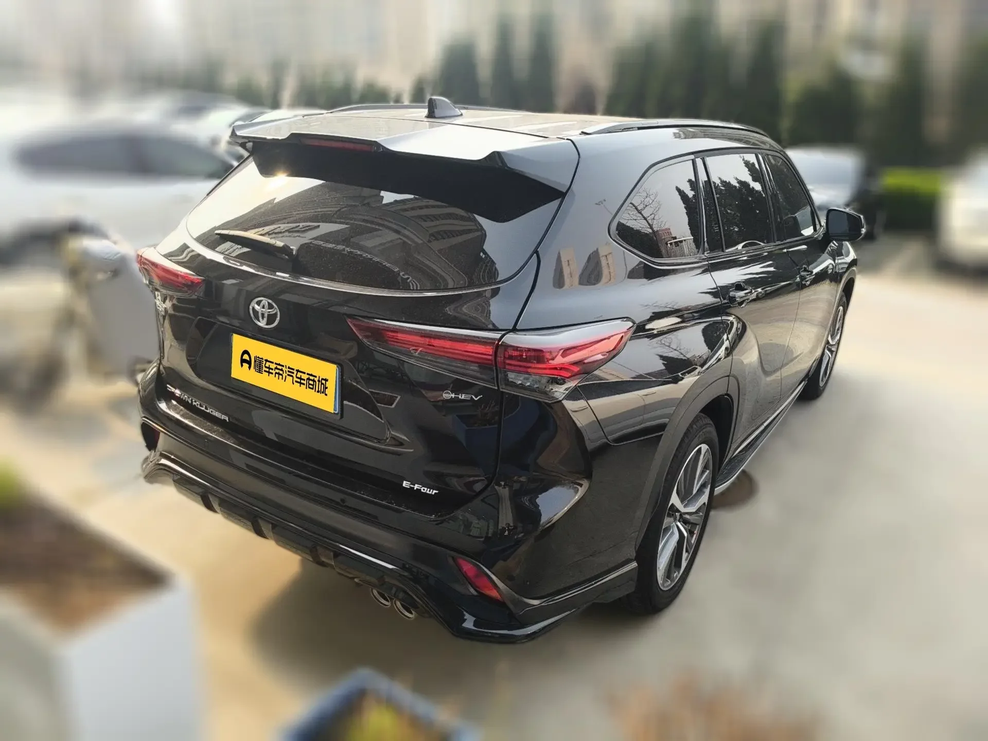 Toyota Crown Kluger