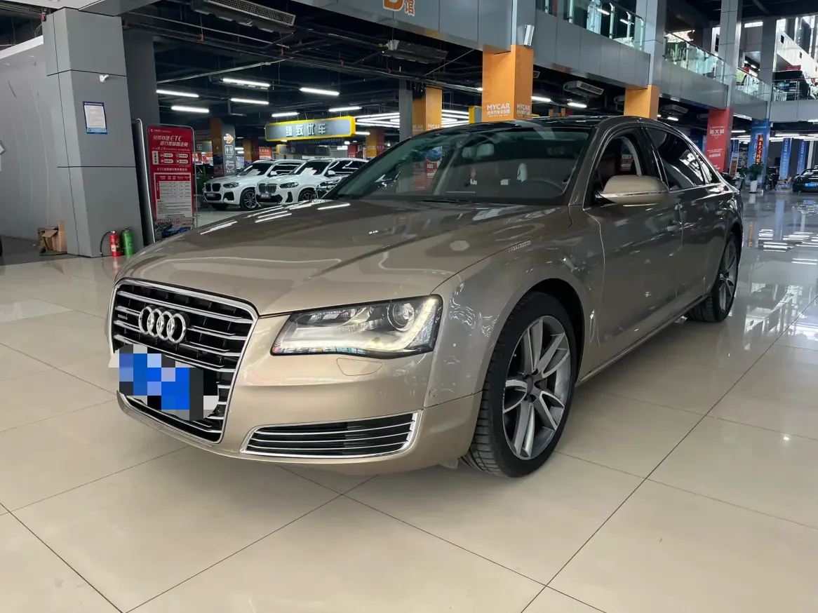 Audi A8