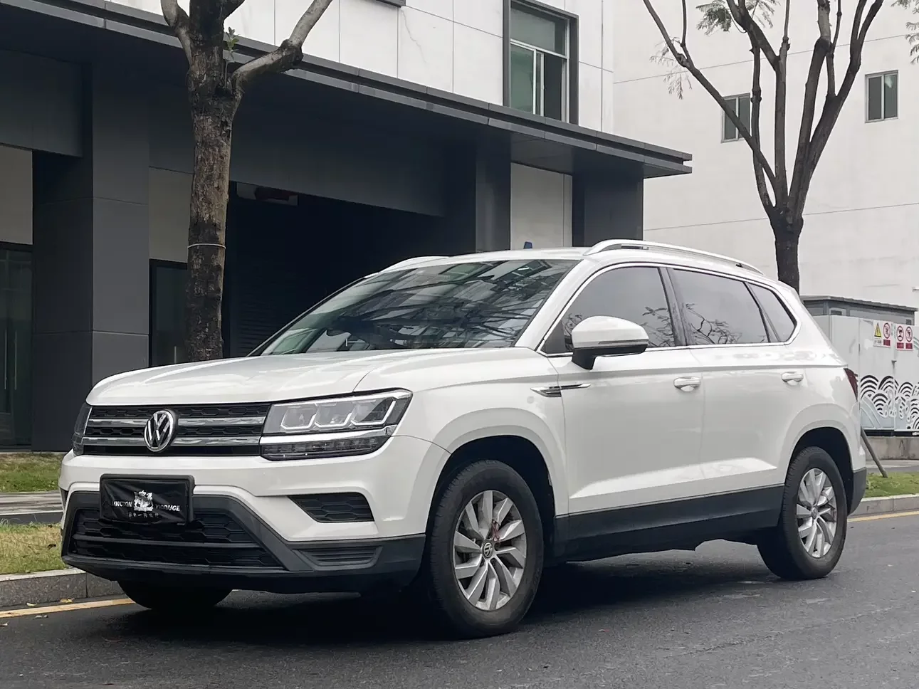 Volkswagen Tharu