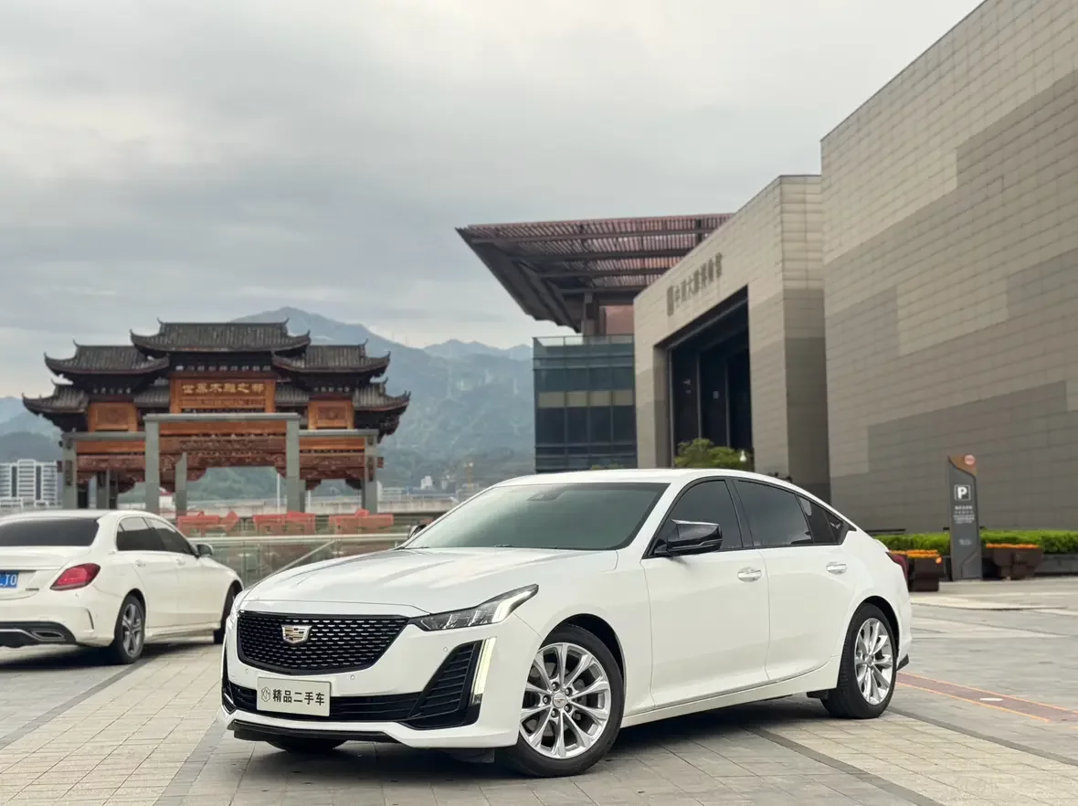 Cadillac CT5