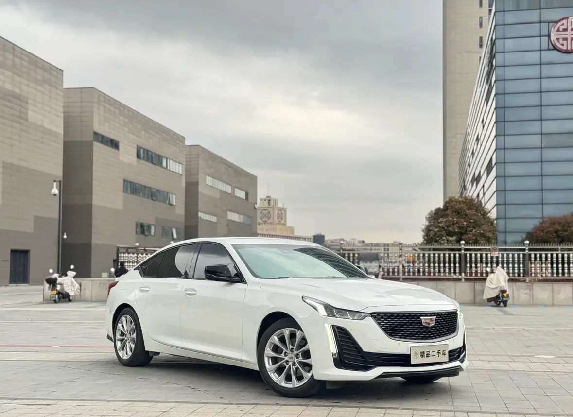 Cadillac CT5