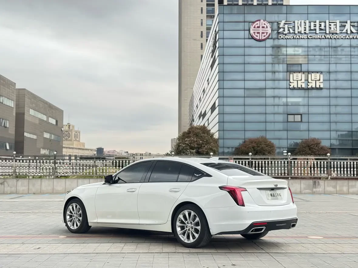 Cadillac CT5
