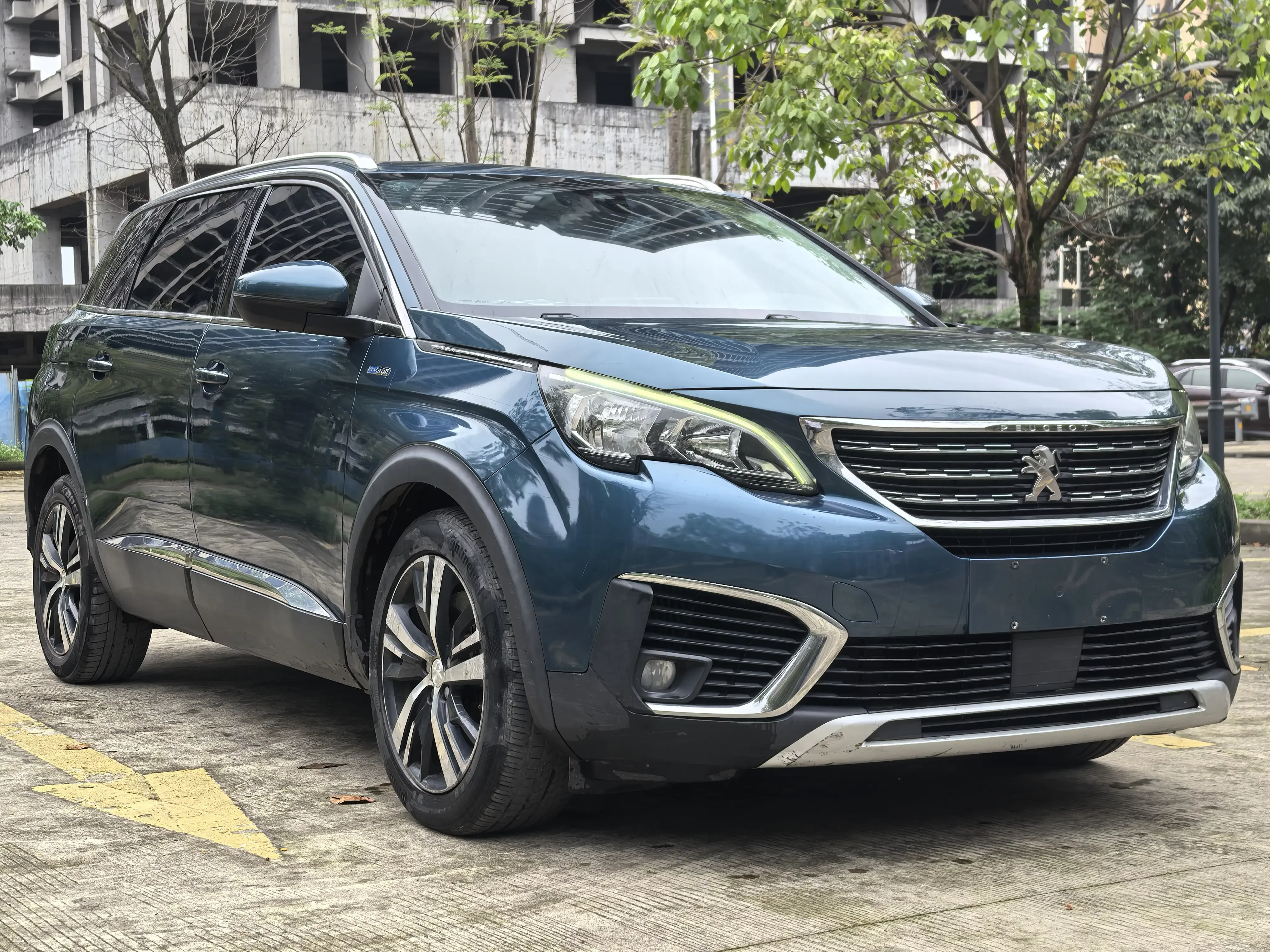 Peugeot 5008