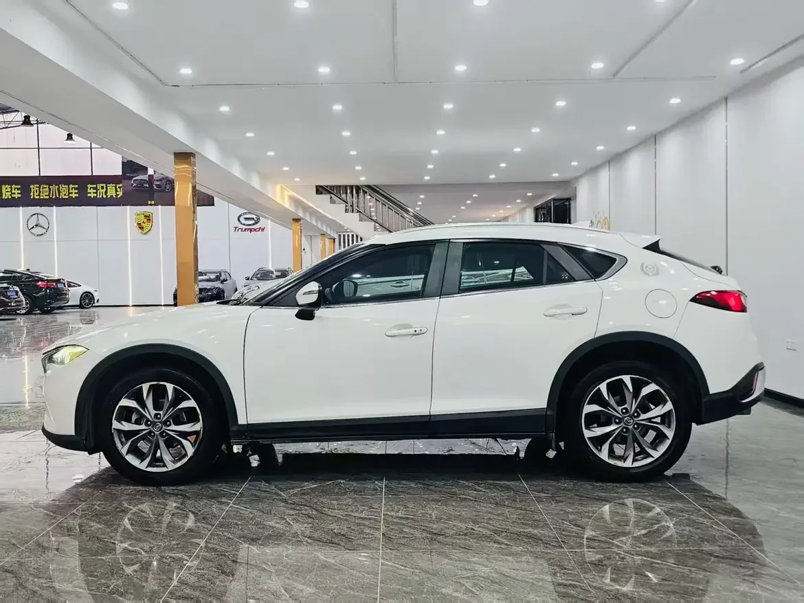 Mazda CX-4
