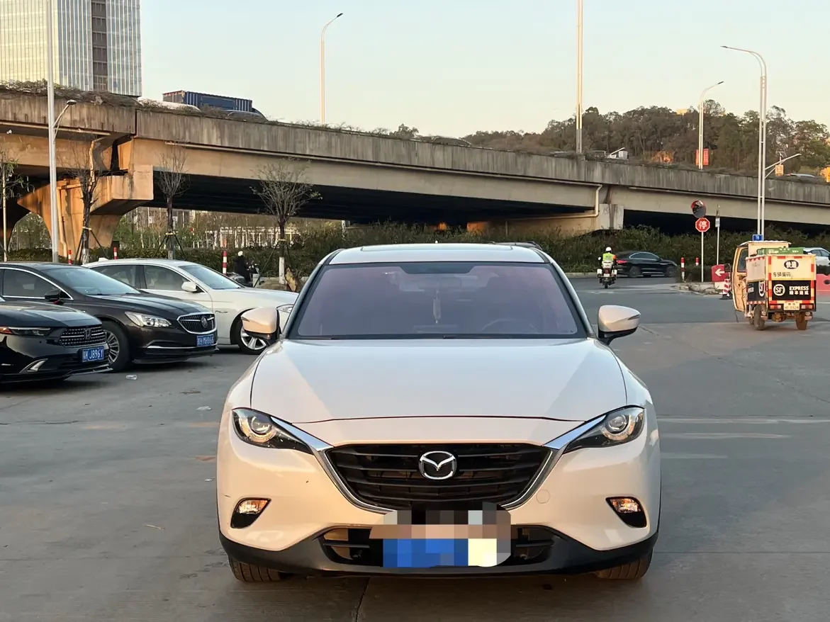 Mazda CX-4
