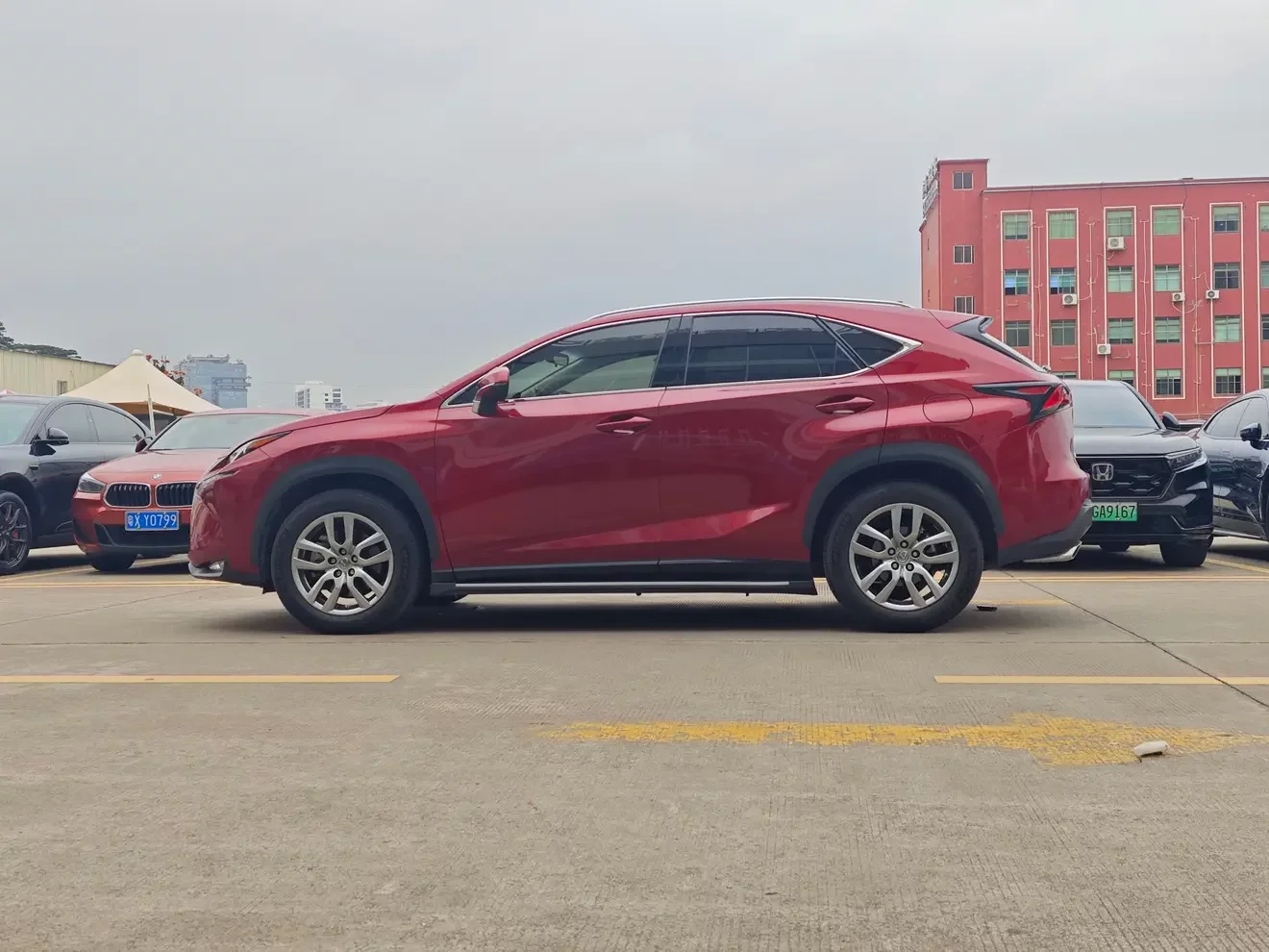 Lexus NX