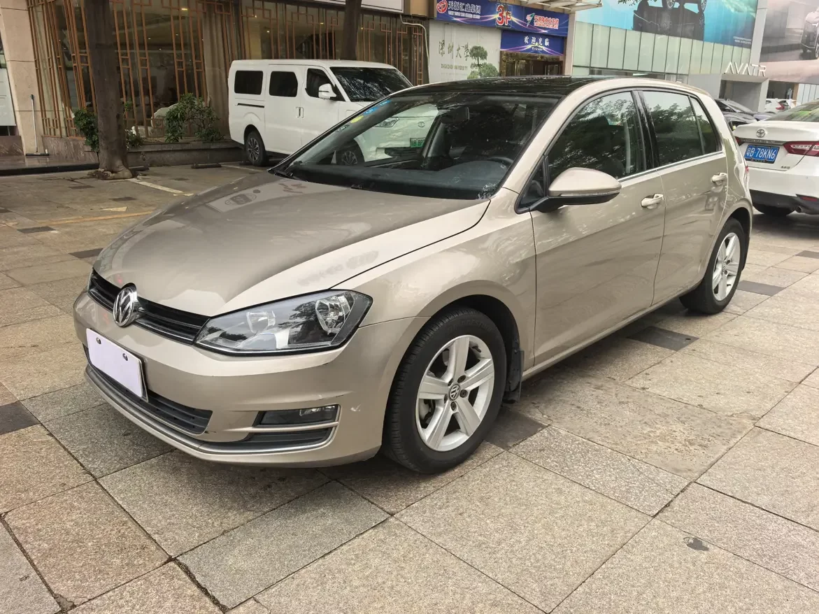 Volkswagen golf
