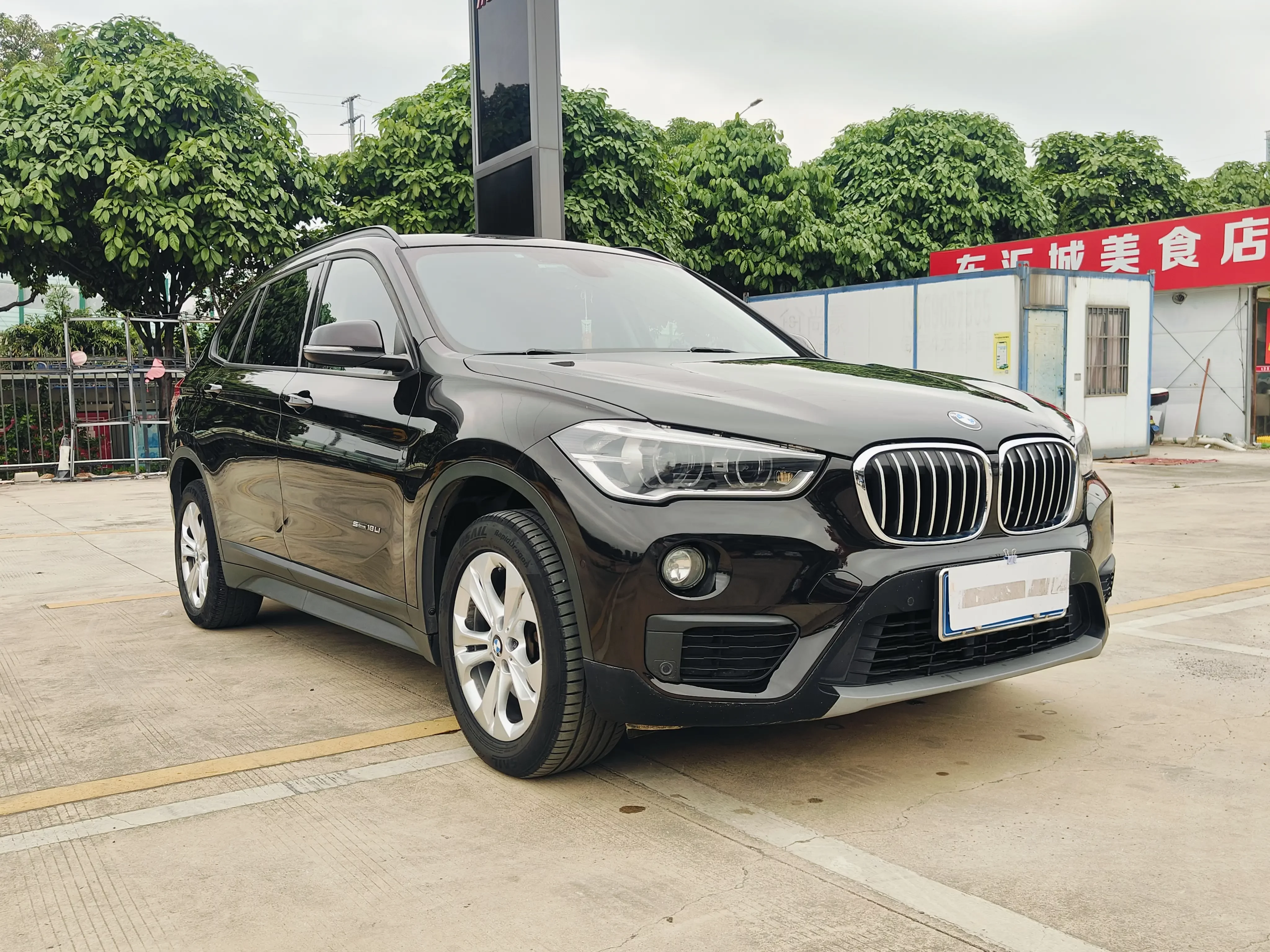 BMW X1
