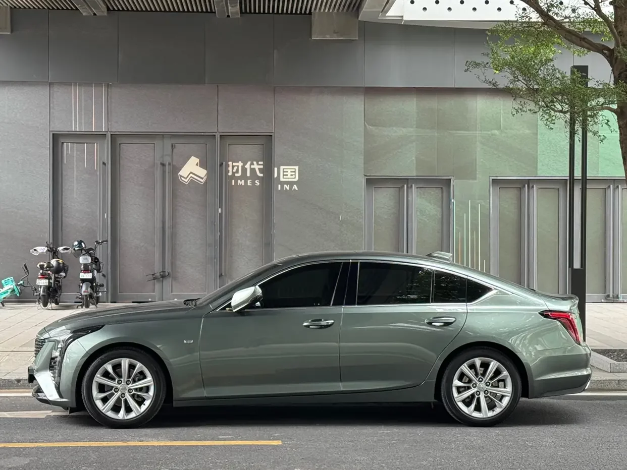 Cadillac CT5