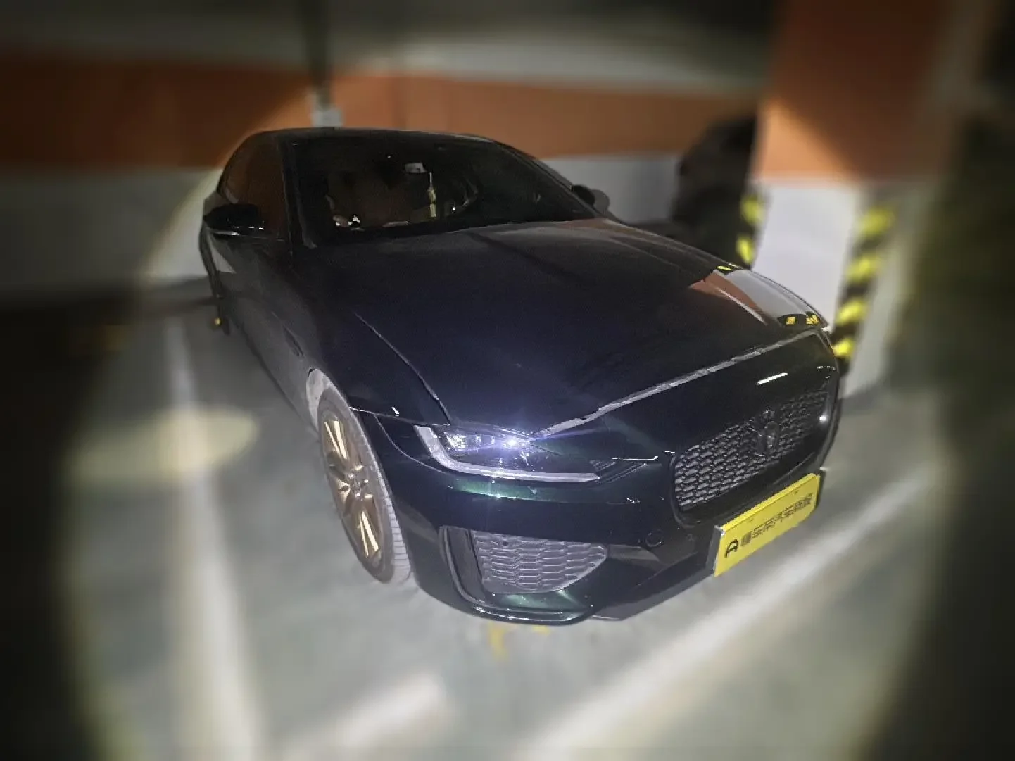 Jaguar XEL