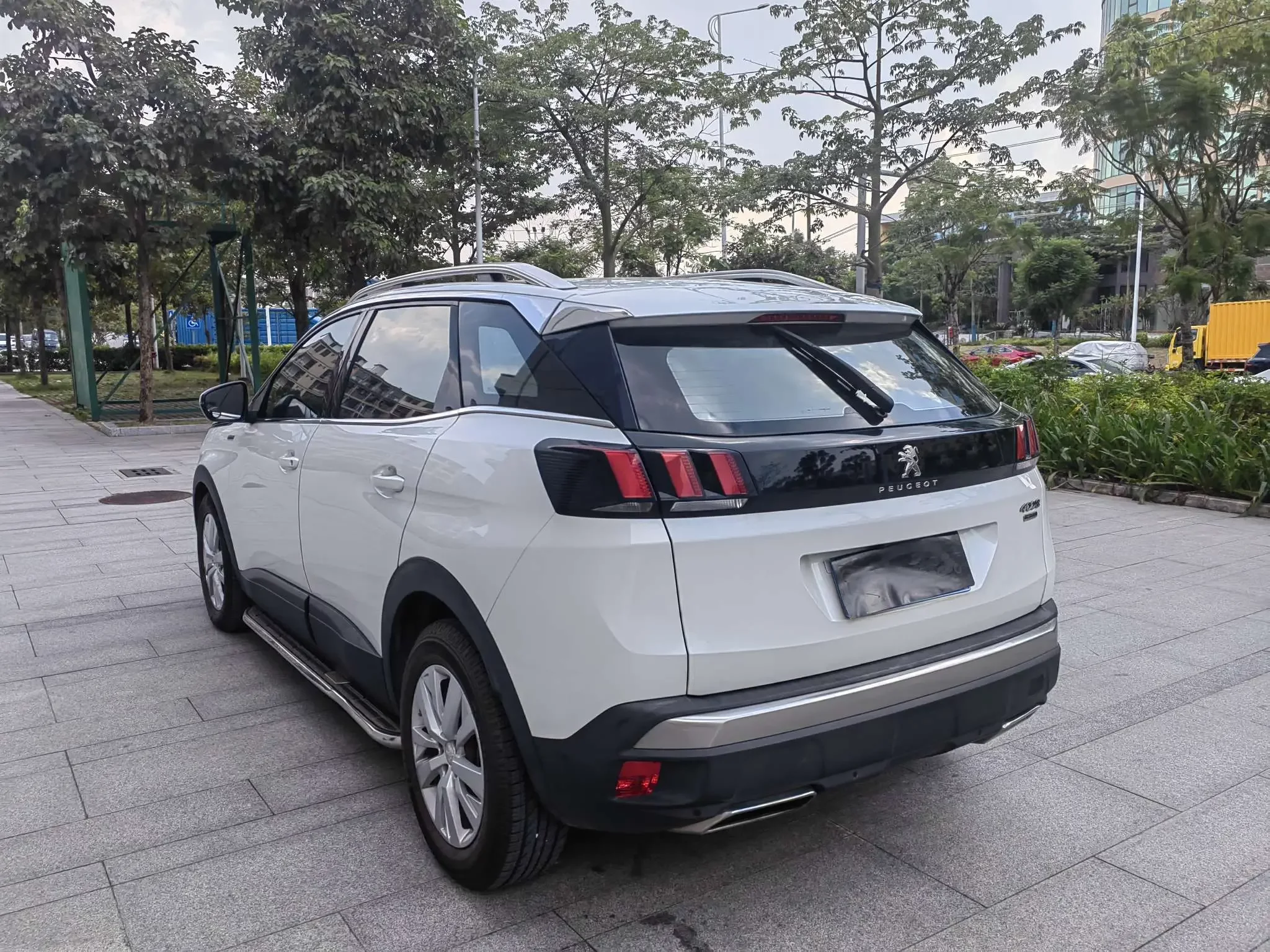 Peugeot 4008