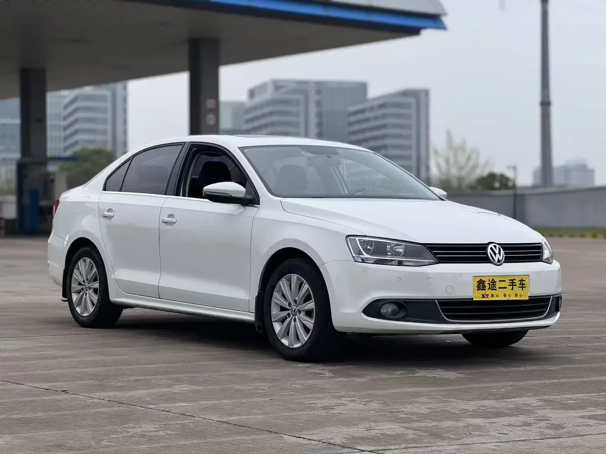 Volkswagen Sagitar