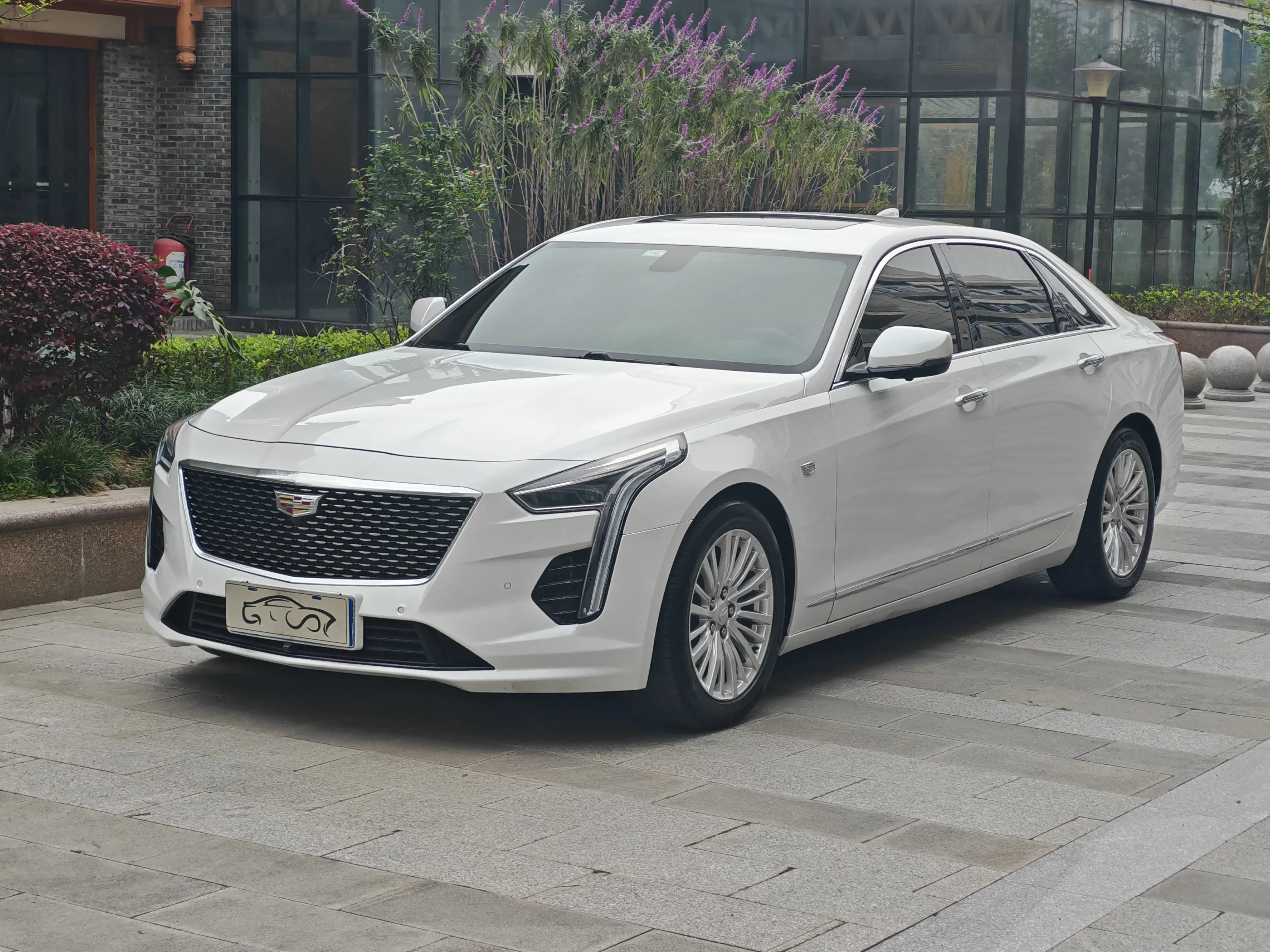 Cadillac CT6  из Китая