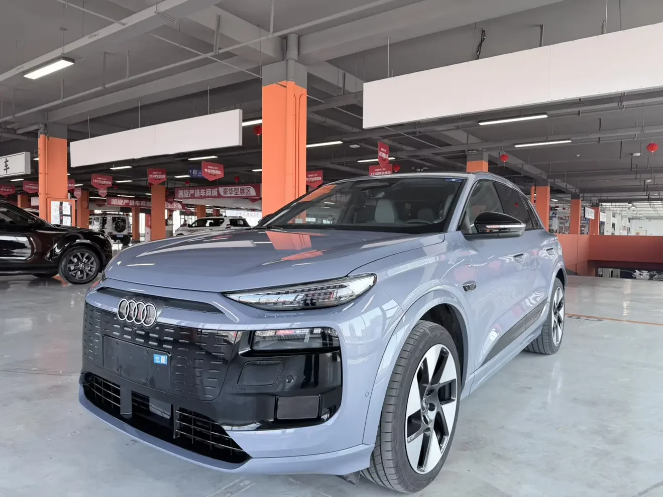 Audi Q6L e-tron