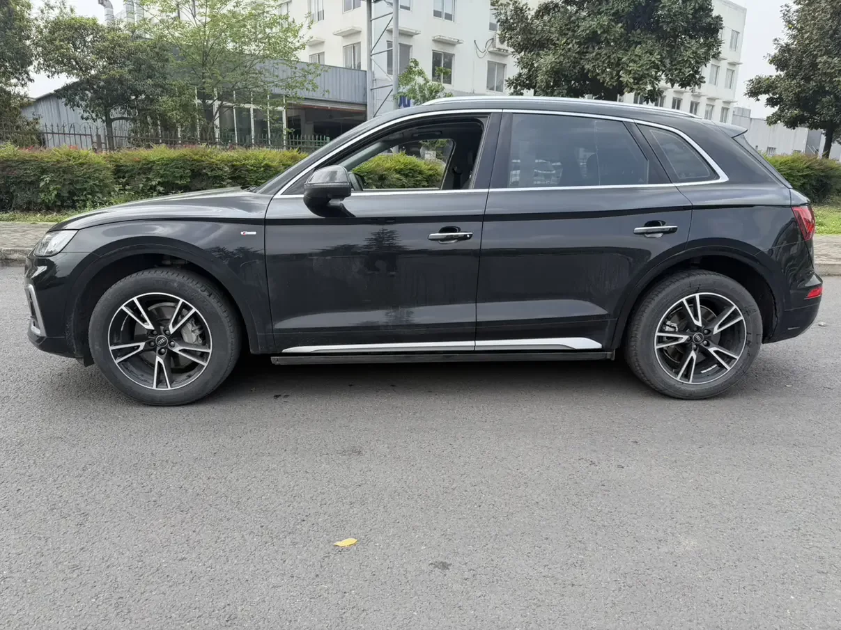 Audi Q5L Sportback