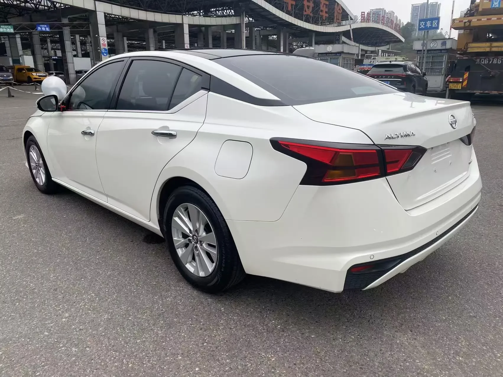 Nissan Altima