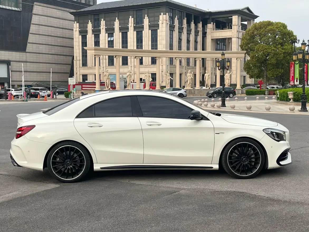Mercedes-Benz Mercedes CLA AMG
