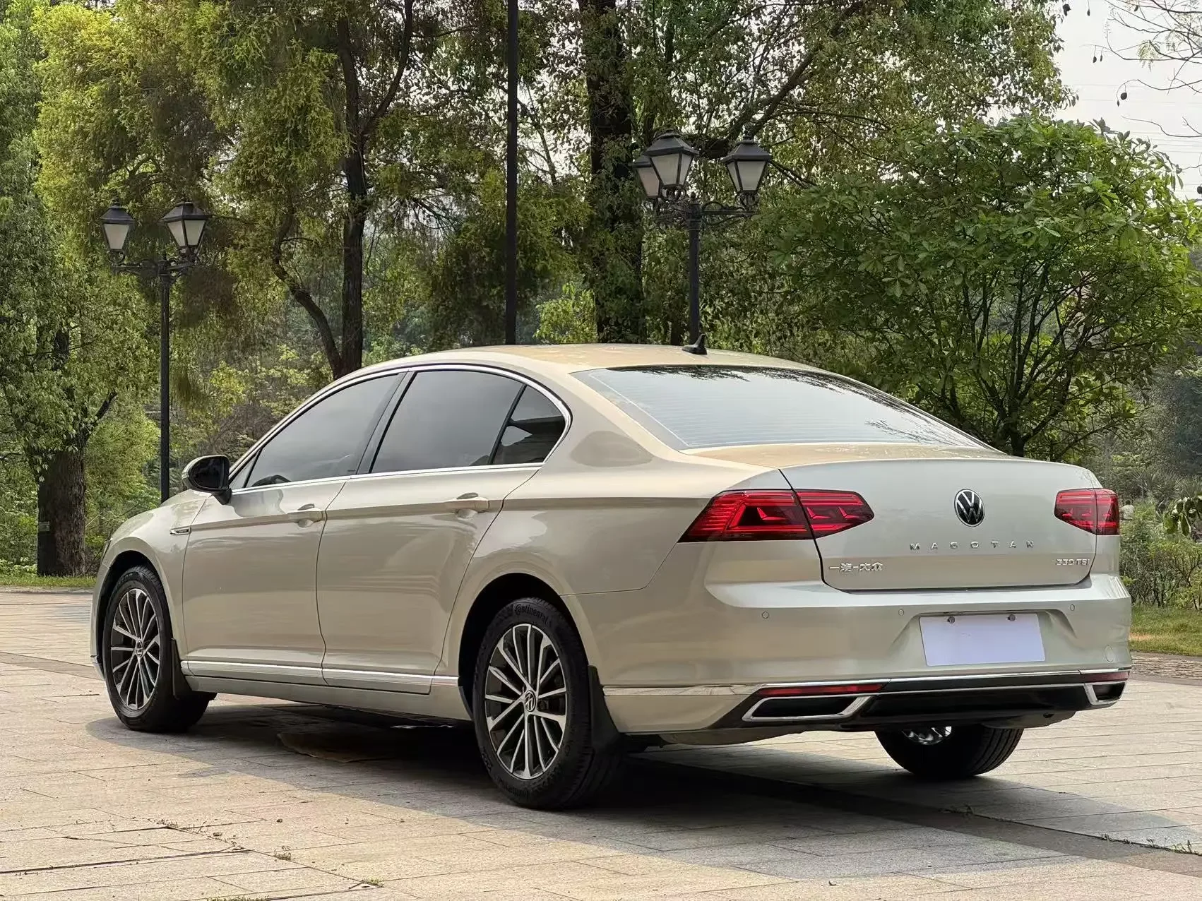 Volkswagen Magotan
