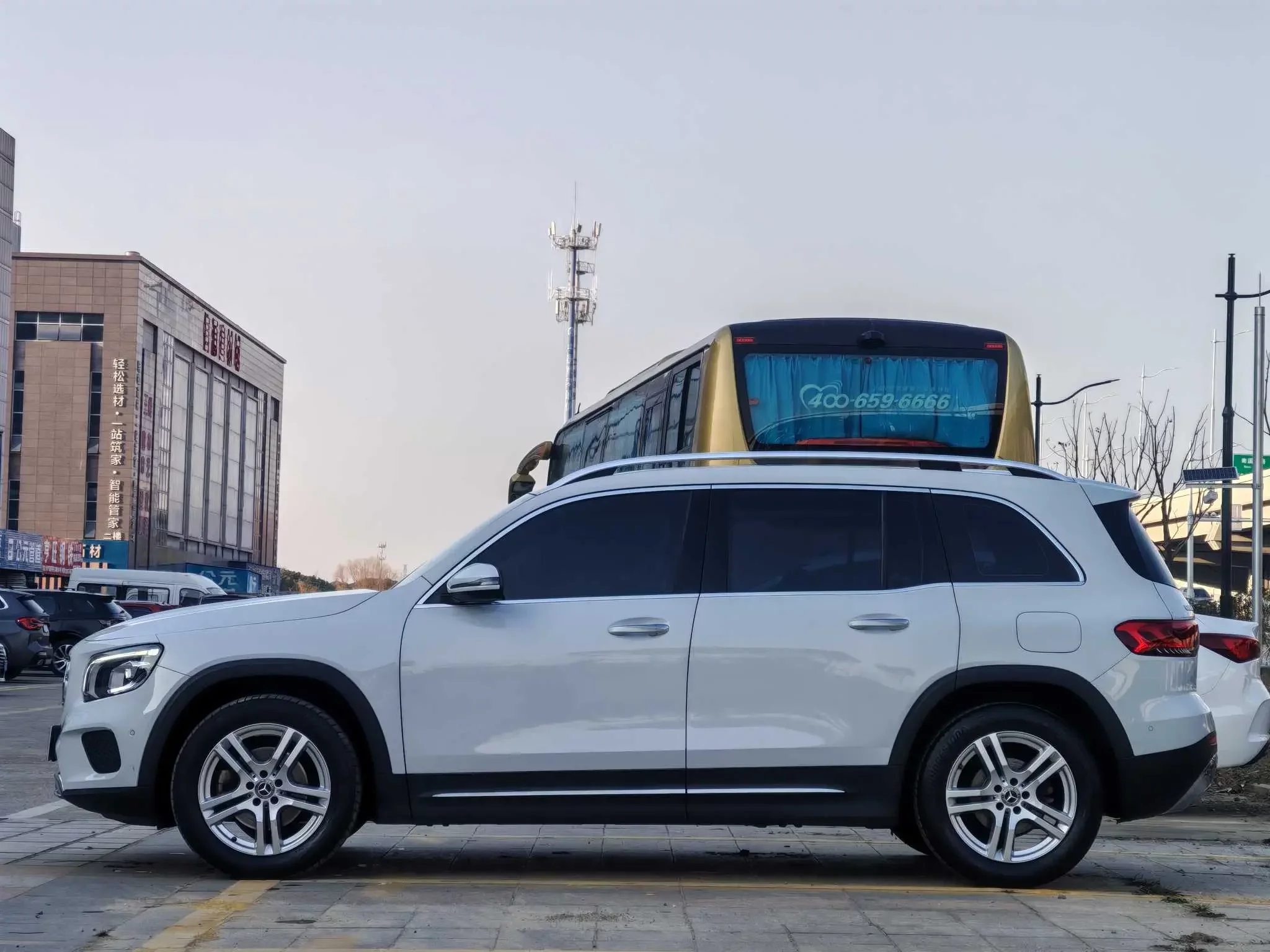Mercedes-Benz GLB