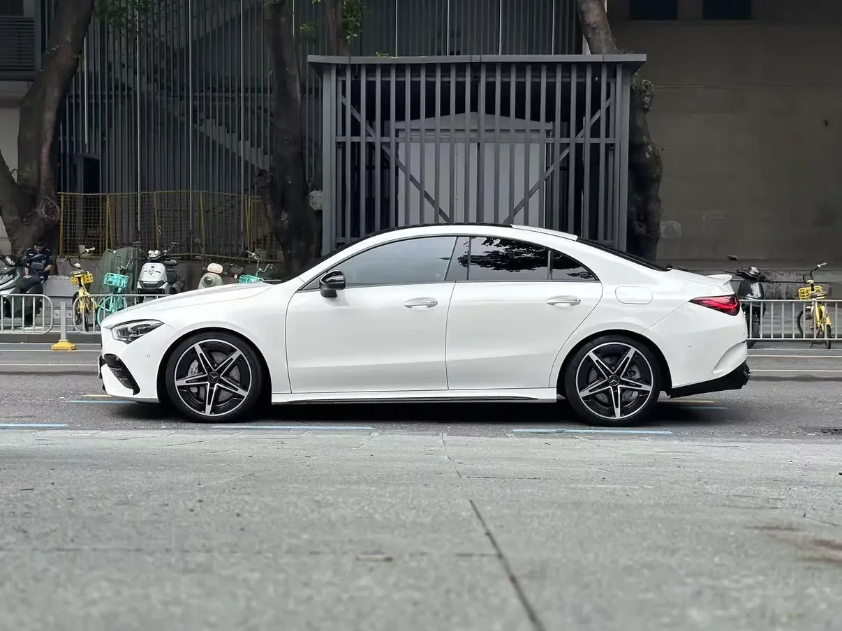 Mercedes-Benz Mercedes CLA AMG