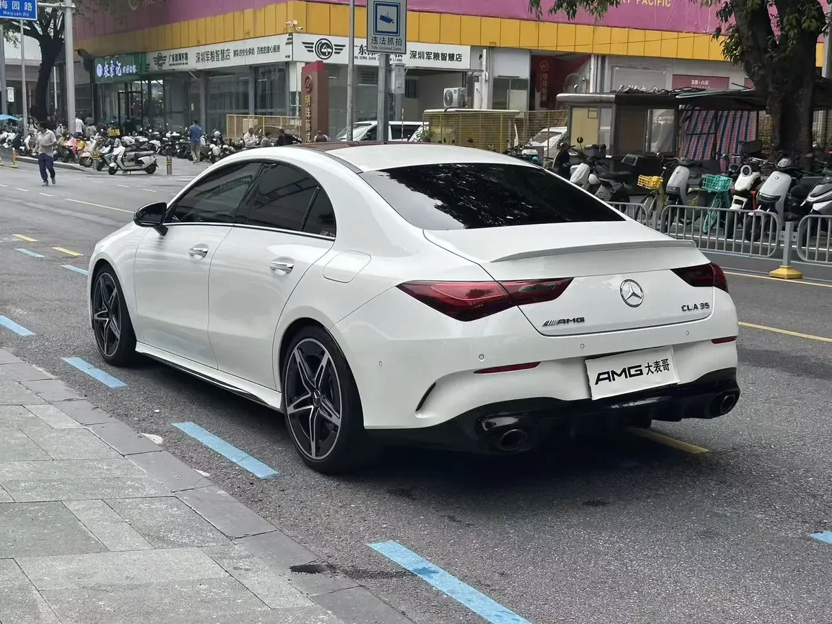 Mercedes-Benz Mercedes CLA AMG