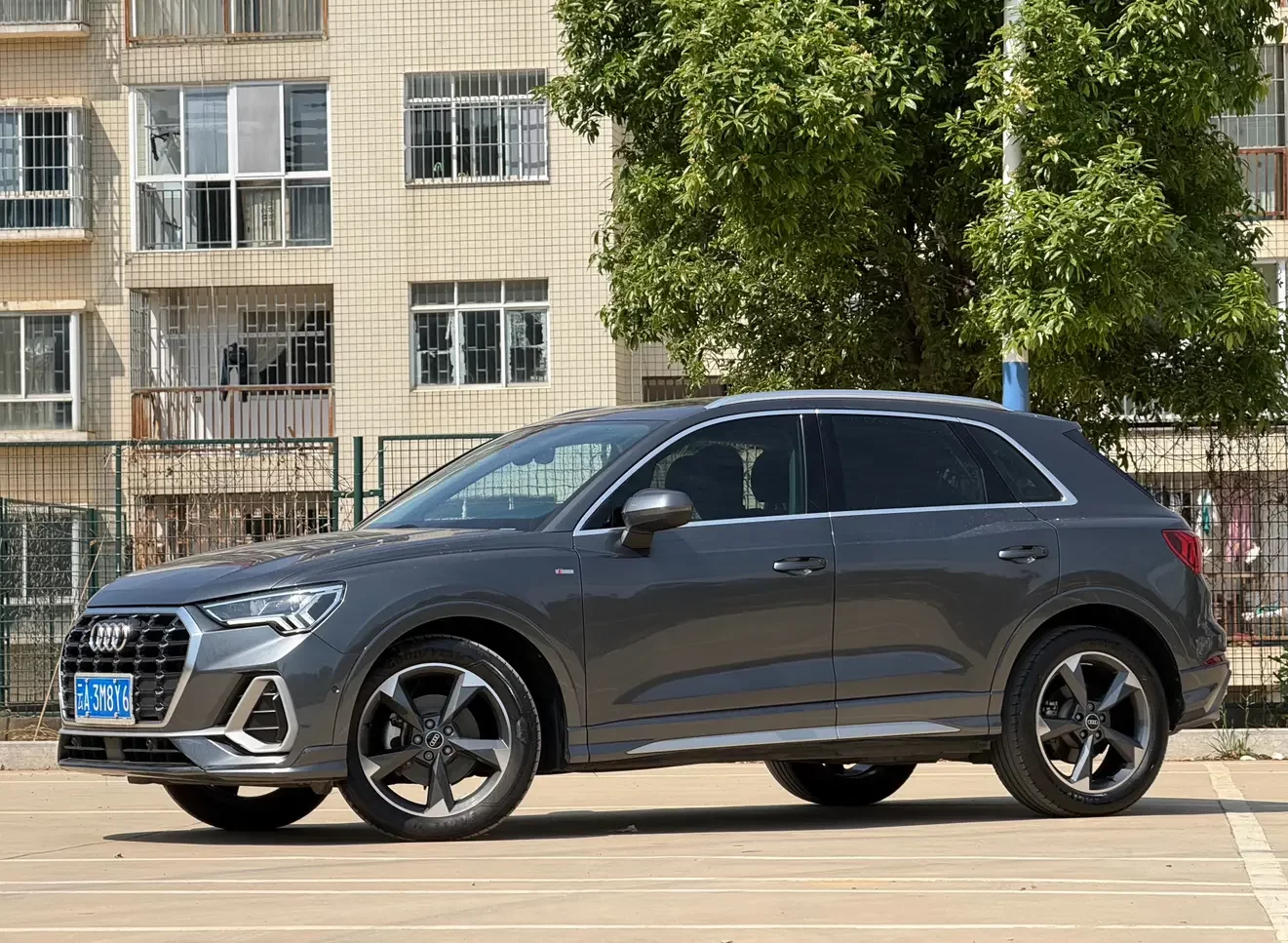 Audi Q3