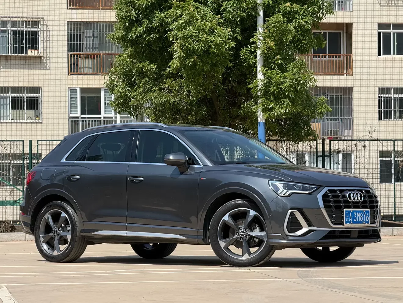 Audi Q3