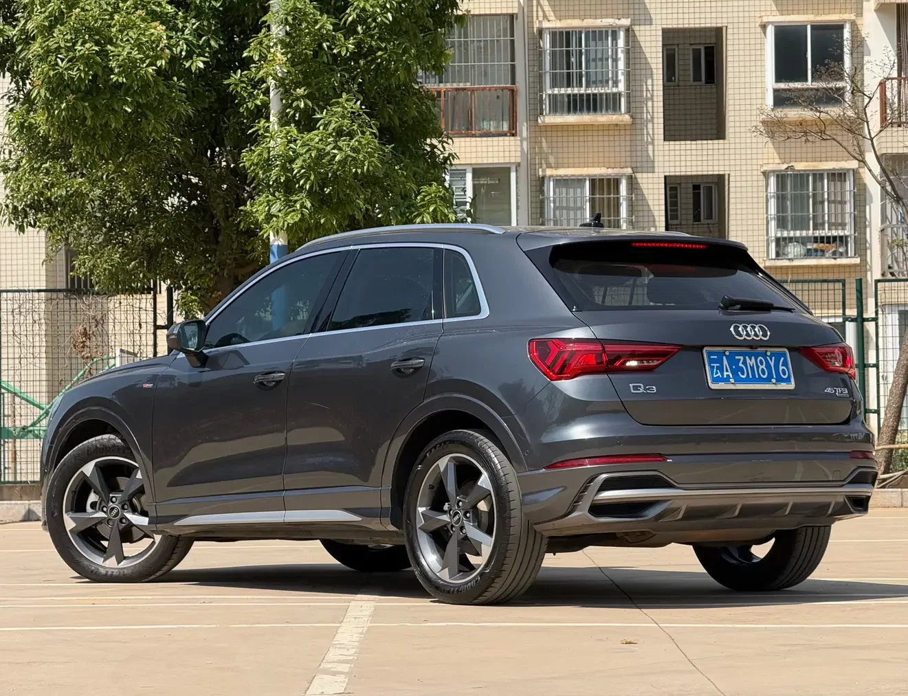 Audi Q3