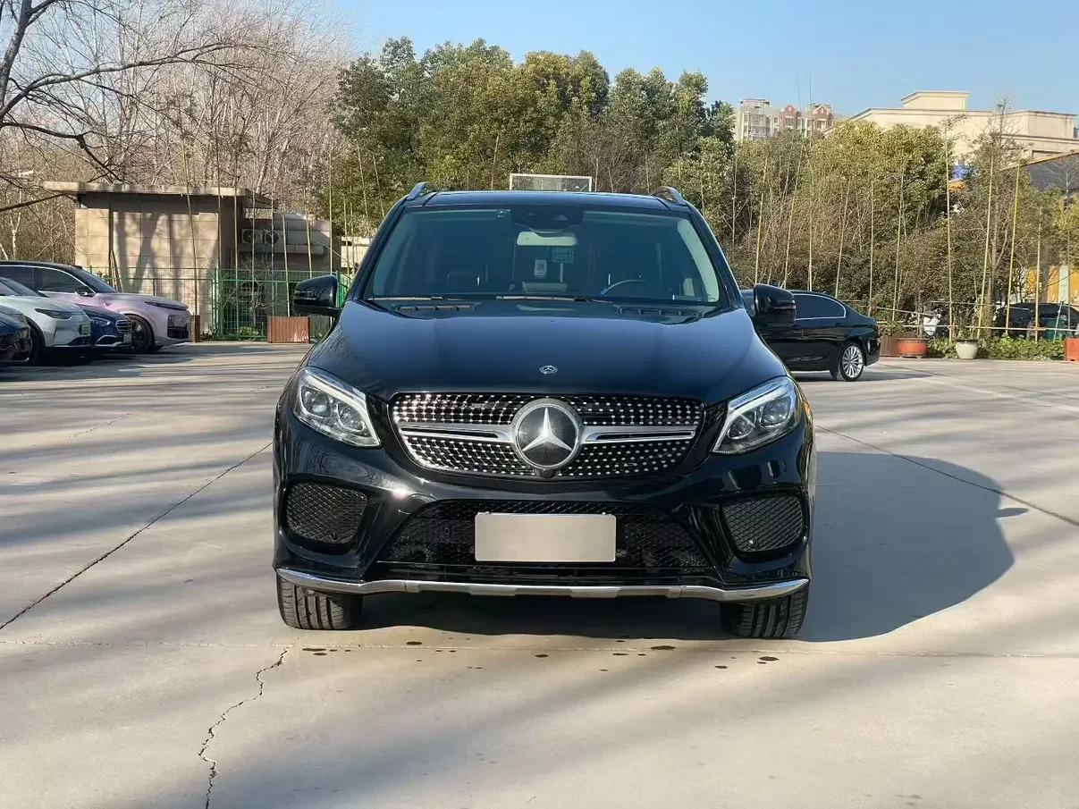 Mercedes-Benz GLE (Imported)