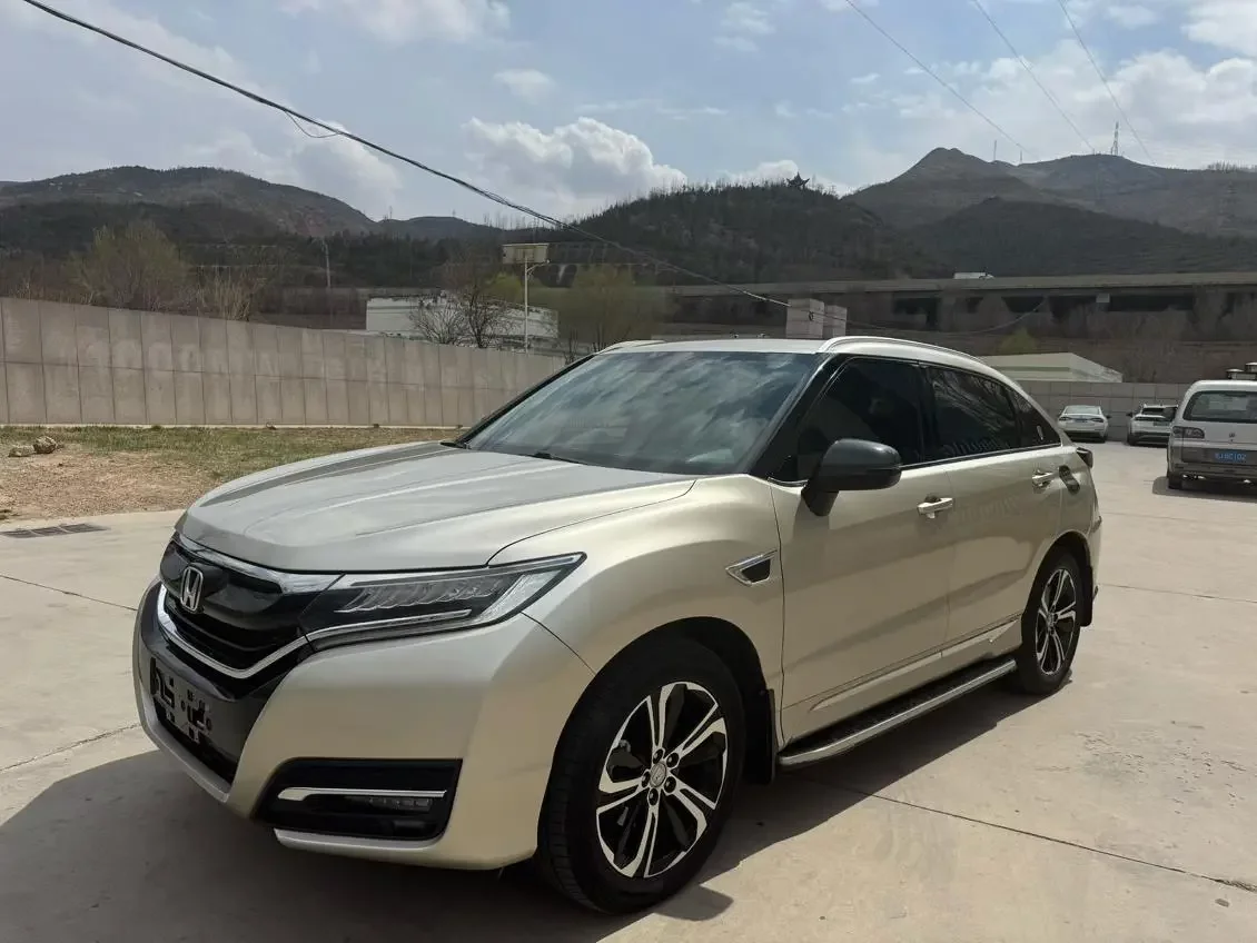 Honda UR-V