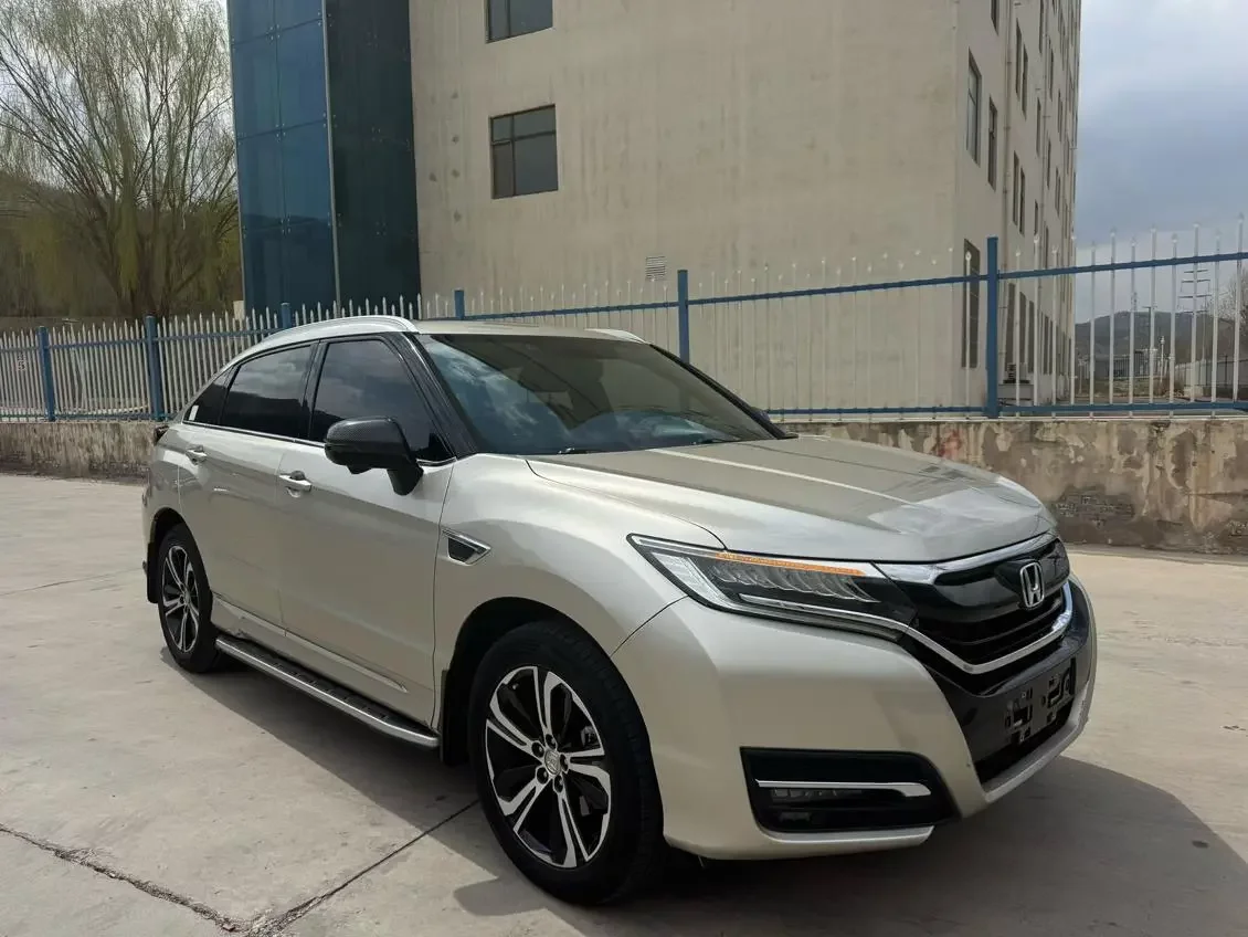 Honda UR-V