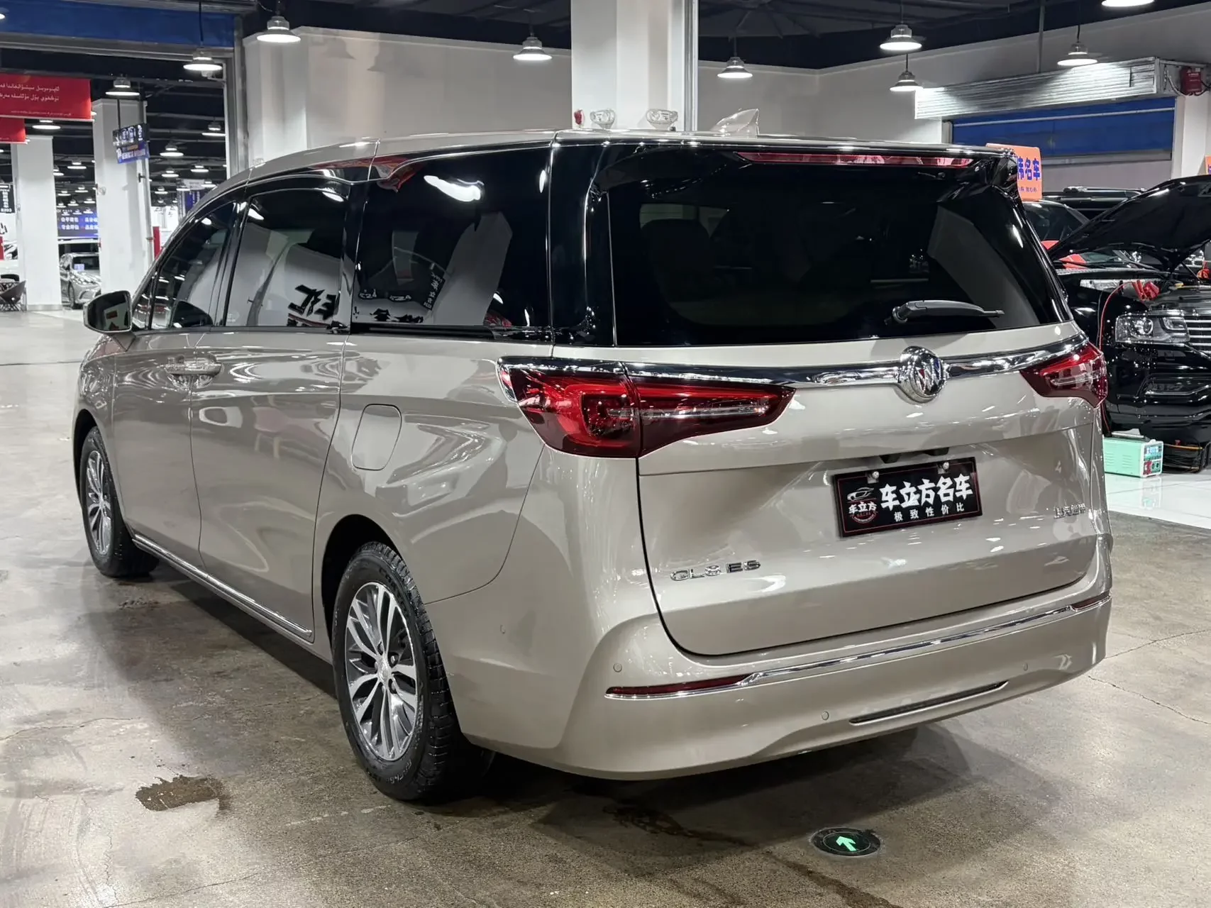 Buick GL8