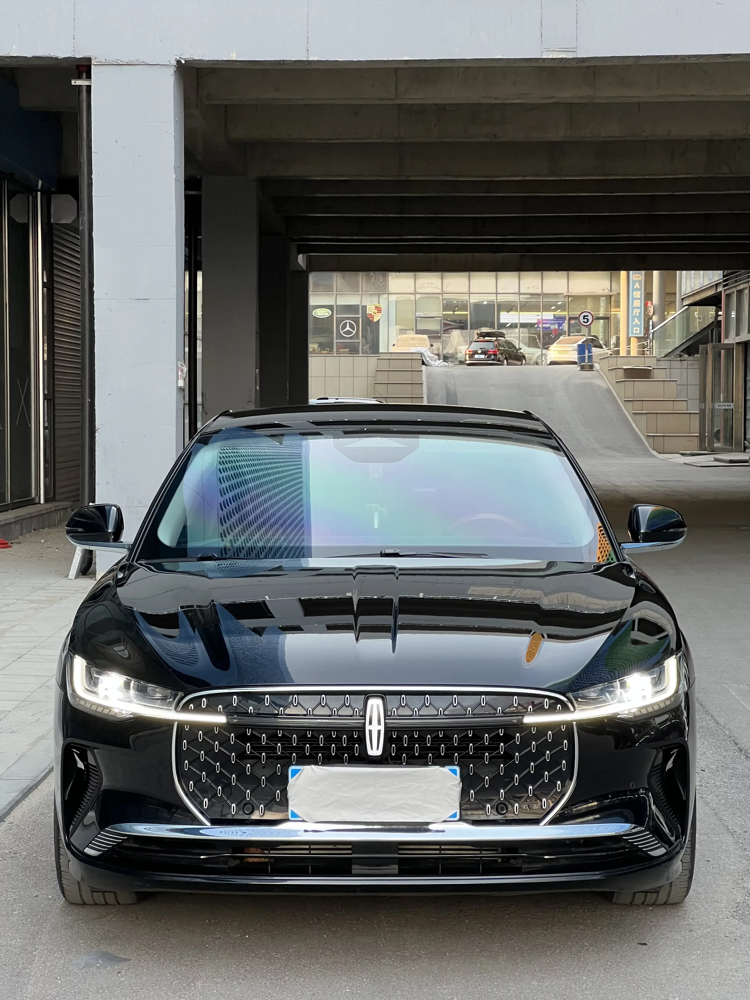 Lincoln Z