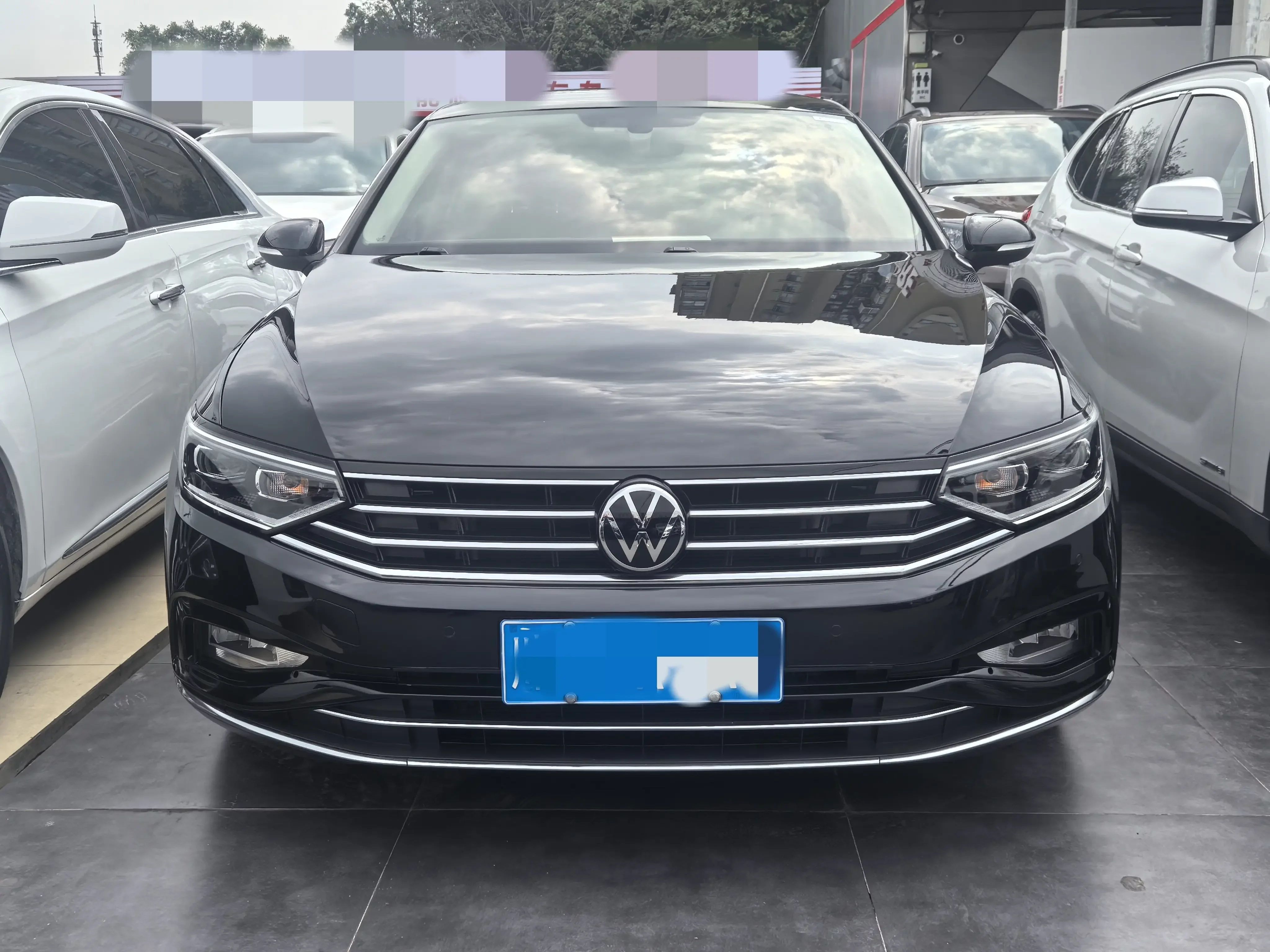 Volkswagen Magotan