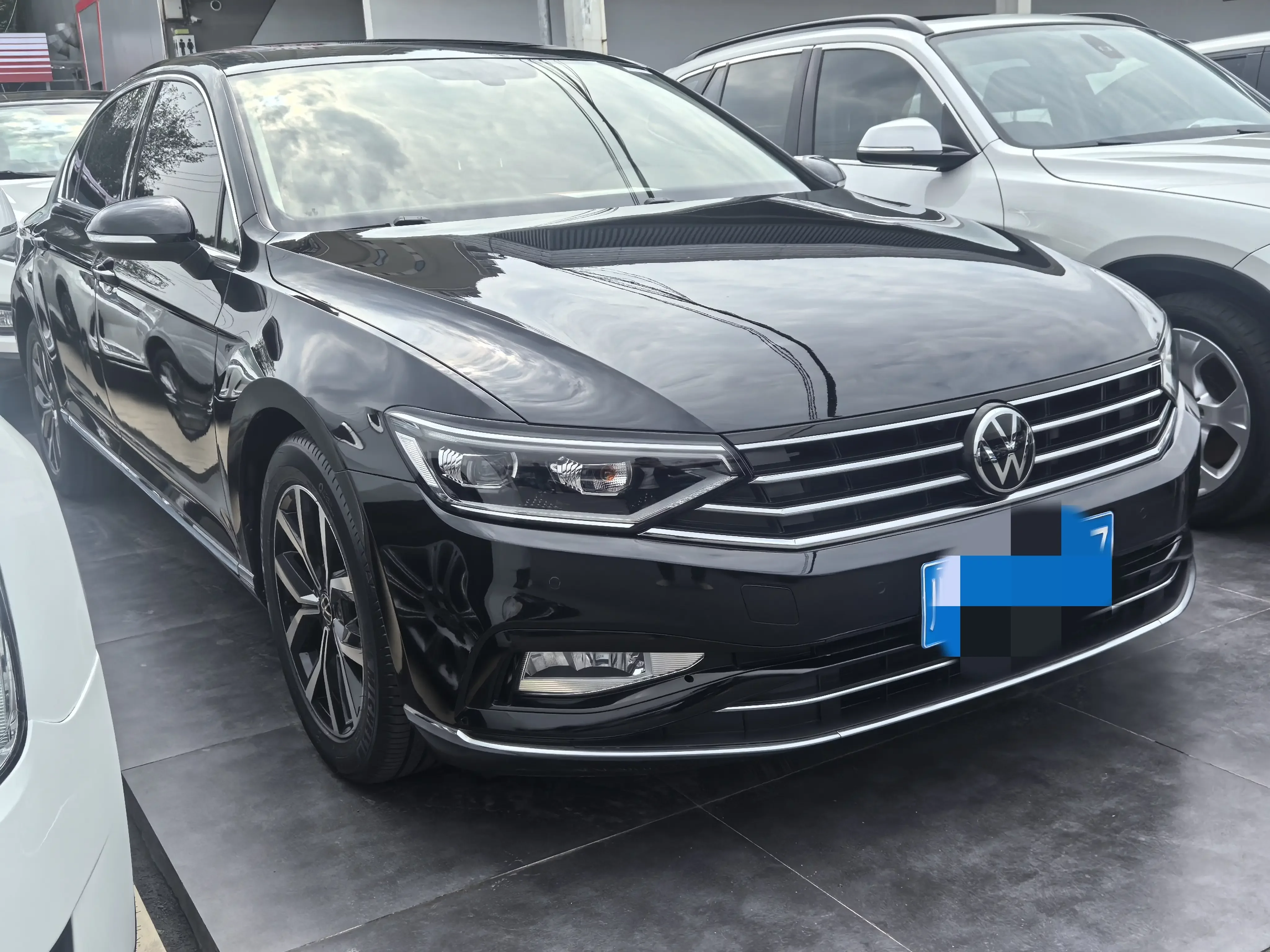 Volkswagen Magotan