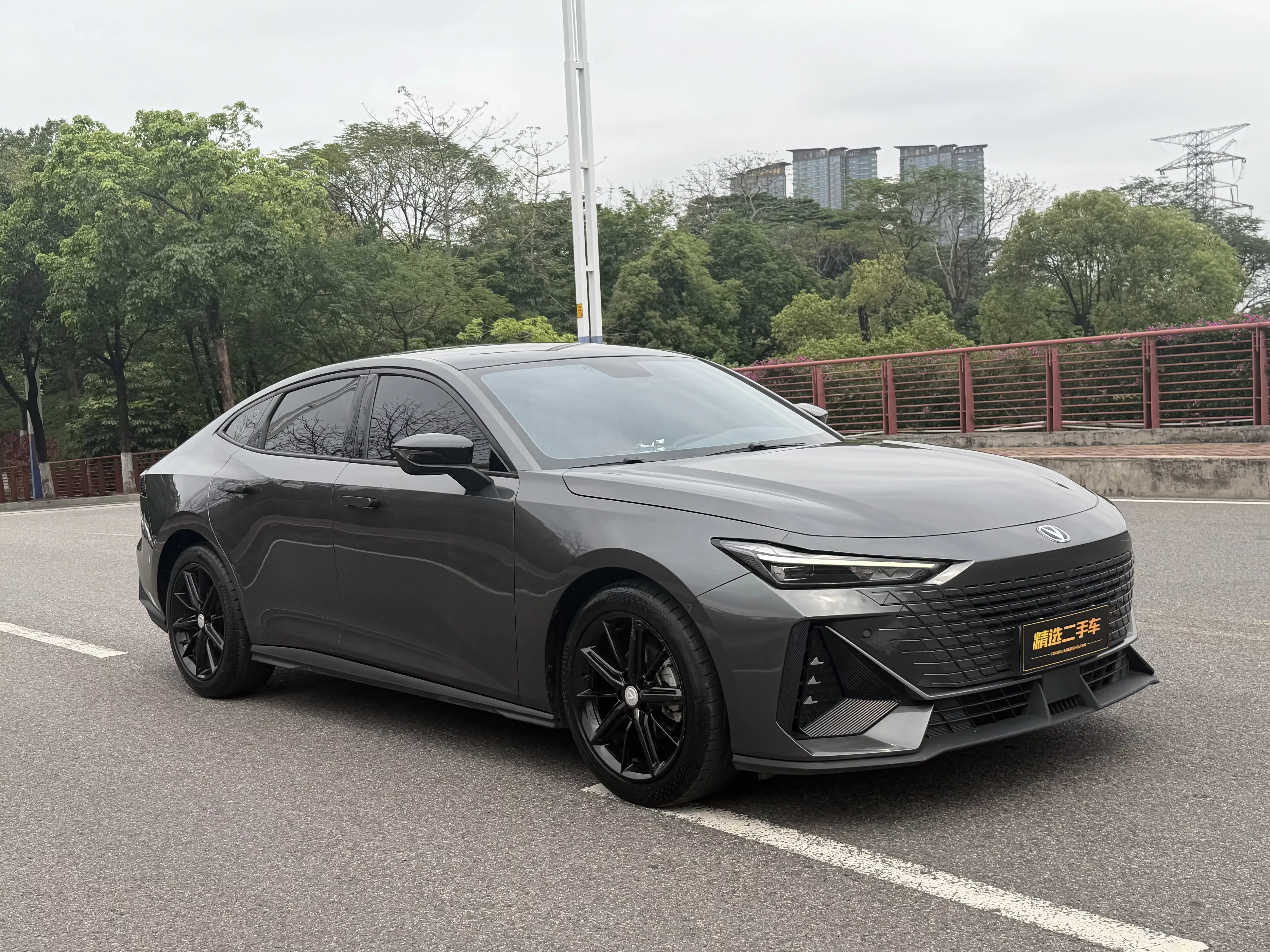 Changan UNI-V