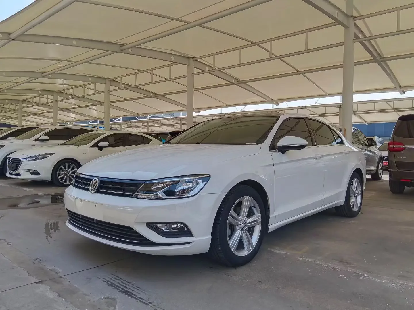 Volkswagen Lamando