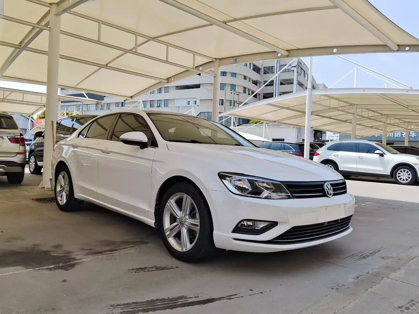 Volkswagen Lamando