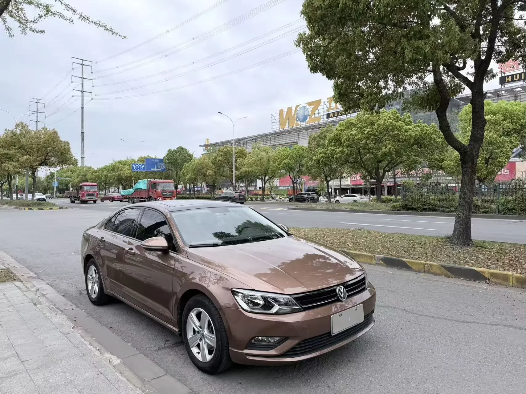 Volkswagen Lamando