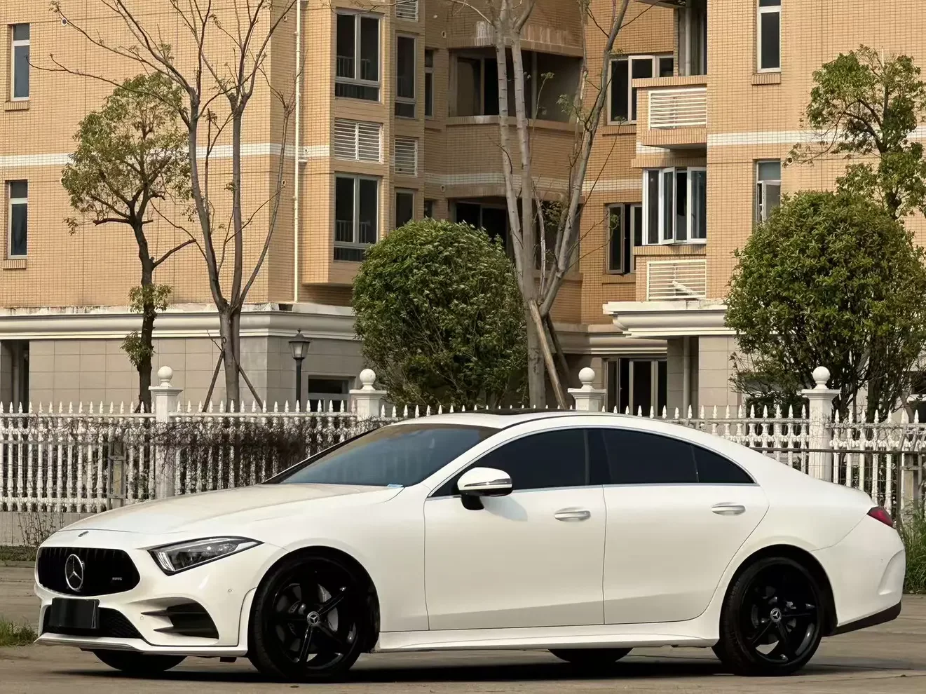 Mercedes-Benz CLS