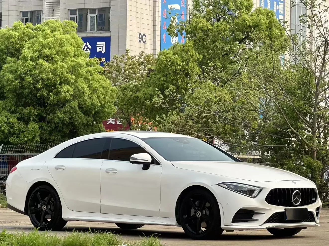 Mercedes-Benz CLS